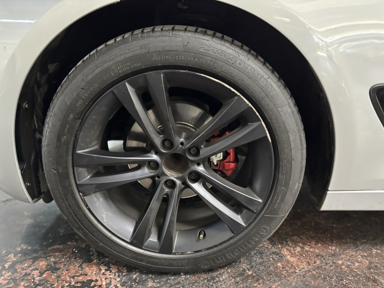 Bmw 320 I Gran Turismo Sport 2.0 Aut 2016  Usado en Grass & Arueste