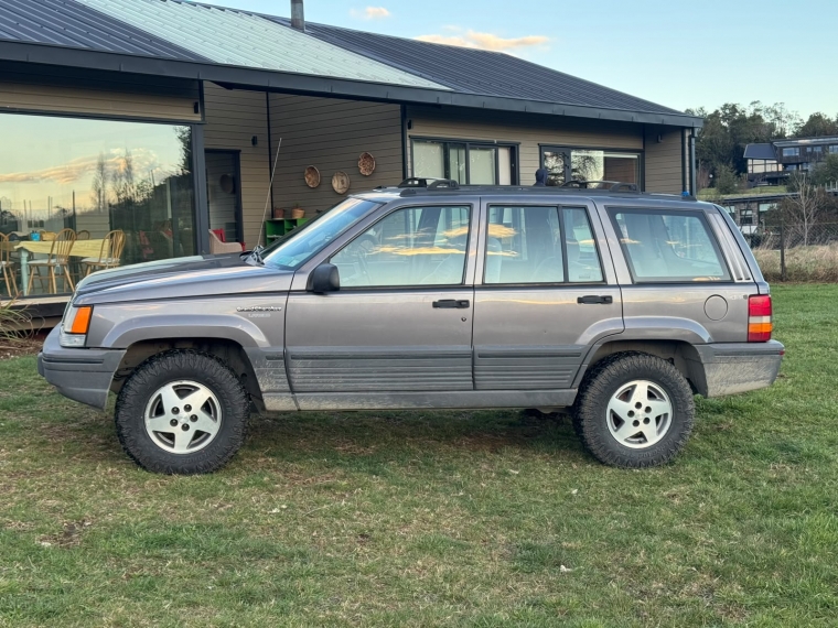 Jeep Grand cherokee Laredo 1994 Usado en G Autos Automotriz - G Autos