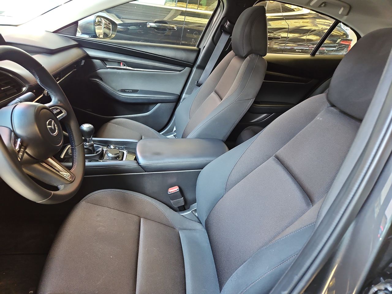 Mazda 3 3 Sedan 2.0 2023 Usado en Usados de Primera - Sergio Escobar