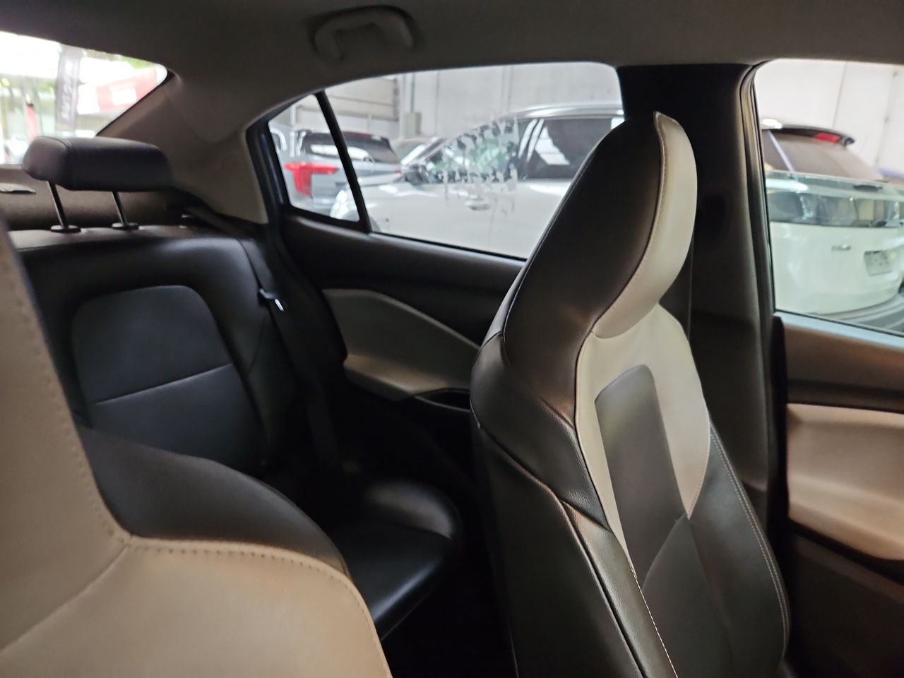 Chevrolet Onix Onix Nb Premier 1 . 0t Aut 2021 Usado en Usados de Primera - Sergio Escobar