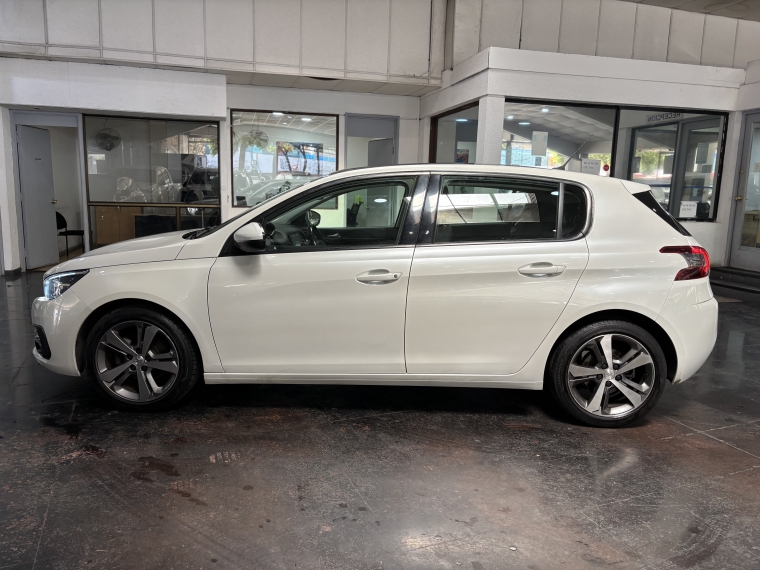 Peugeot 308 Allure Bluehdi 1.5l 6mt 2020  Usado en Grass & Arueste
