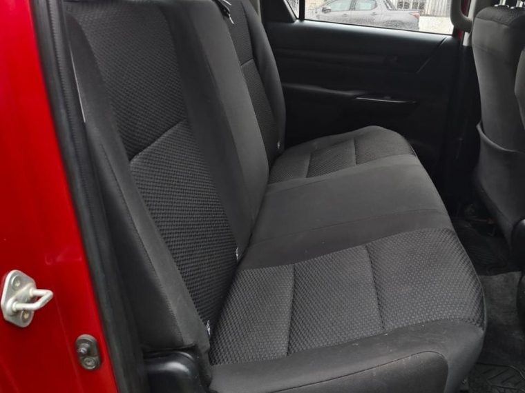 TOYOTA HILUX DX 4X2 2.4 - imagen 7