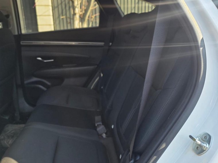 HYUNDAI TUCSON NX4 MPI 4X4 2.0 AUT - imagen 8