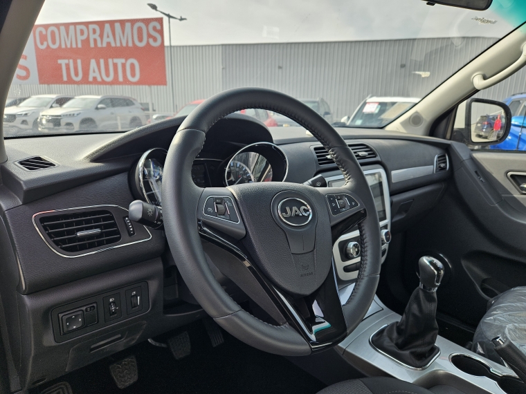 Jac T6 T6 Ce Comfort 2.0 Bencina Mt 4x2 2024 Usado en Rosselot Usados