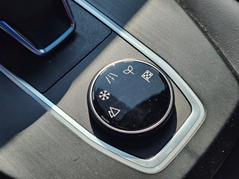 Nissan Qashqai 1.3  T Exclusive  At  4x4 2024 Usado  Usado en Kovacs Usados