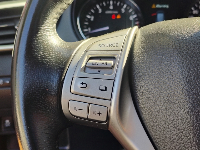 Nissan X-trail 2.5 Exclusive  Cvt At 4x4 2016 Usado  Usado en Kovacs Usados