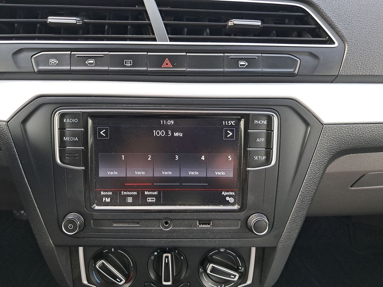 Volkswagen Gol Gol G5 1.6 2018 Usado en Usados de Primera - Sergio Escobar