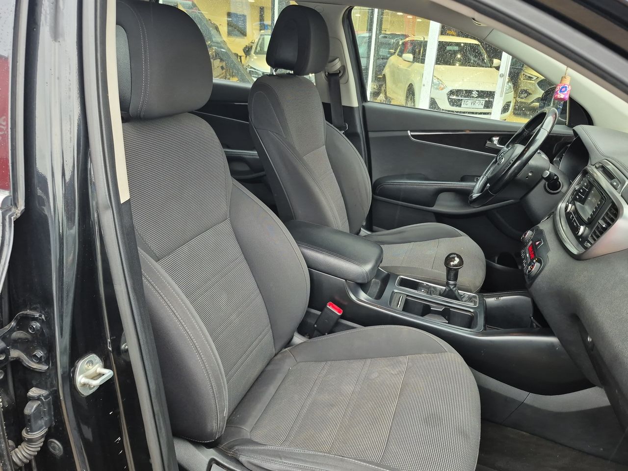 Kia Sorento Sorento Ex 2.4 Aut 2017 Usado en Usados de Primera - Sergio Escobar