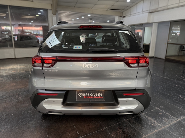 Kia Sonet Ex 1.5l 6mt Ac 2022  Usado en Grass & Arueste