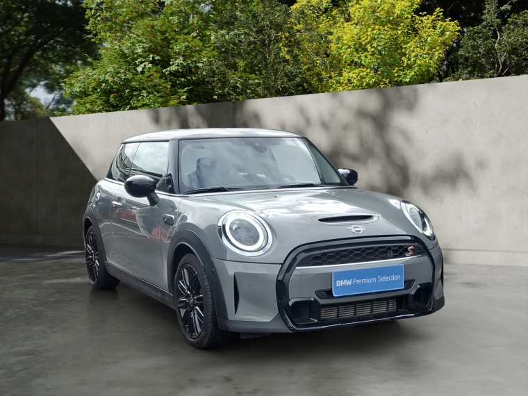 Mini Cooper S Hb 3p 2.0 Aut 2023 Usado  Usado en BMW Premium Selection
