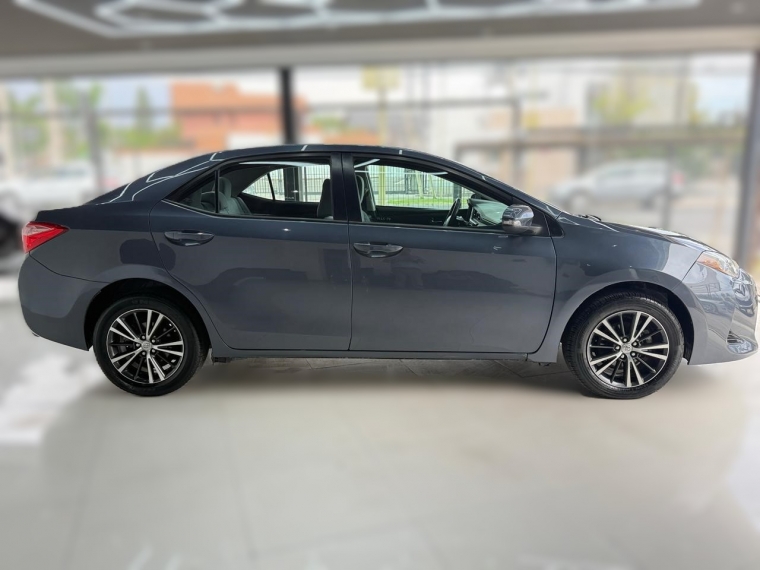 Toyota Corolla New Corolla Gl 1.8 2017 Usado en Automotriz Olea Flaño
