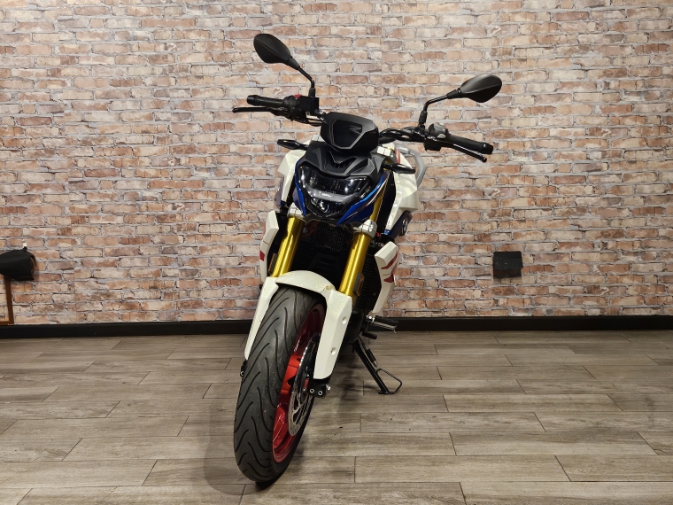 Bmw G 310 r . 2023 Usado en BMW Premium Selection