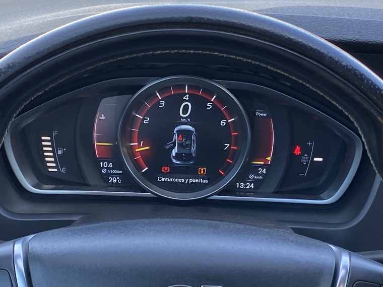 Volvo V40 V40 T4 Mec R-design 1.6 2016 Usado en Rosselot Usados
