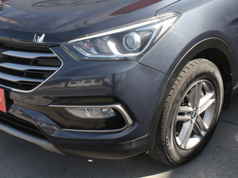 Hyundai Santa fe Santa Fe 2.2 Crdi Diesel 2wd 2018 Usado en Rosselot Usados