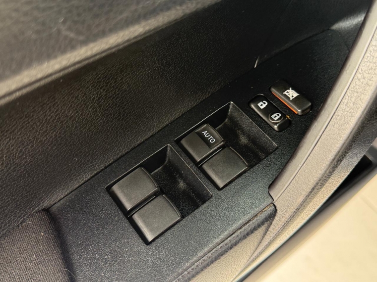 Toyota Corolla New Corolla Gl 1.8 2017 Usado en Automotriz Olea Flaño