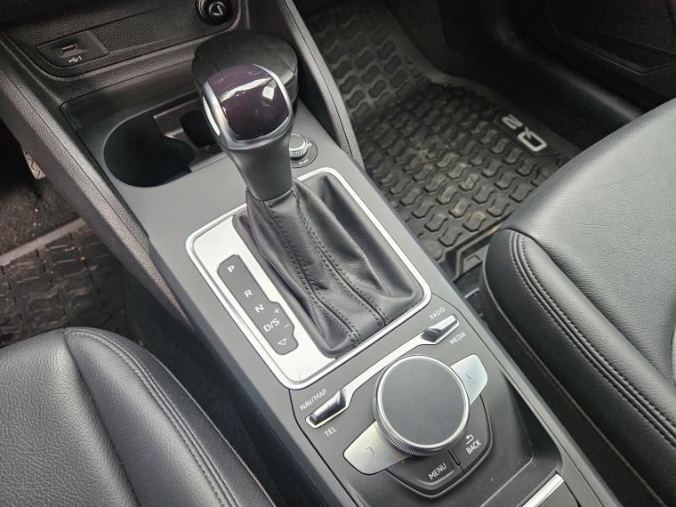 Audi Q2 1.4  Pi  35  Tfsi  At 2023 Usado  Usado en Kovacs Usados
