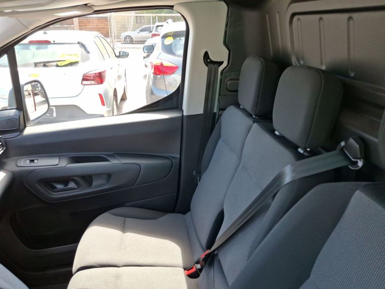 Peugeot Partner Partner L1 Bluehdi 100 2024 Usado  Usado en Webautos.cl
