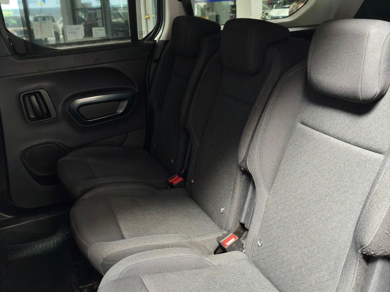 Peugeot Rifter Allure Bluehdi 1.5l Aut 2022  Usado en Grass & Arueste