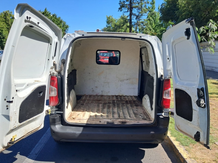 Peugeot Partner Hdi 92hp 1.6 2022  Usado en GT Autos