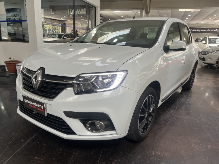 Renault Intens 1.6l 5mt Ac 2018  Usado en Grass & Arueste Usados