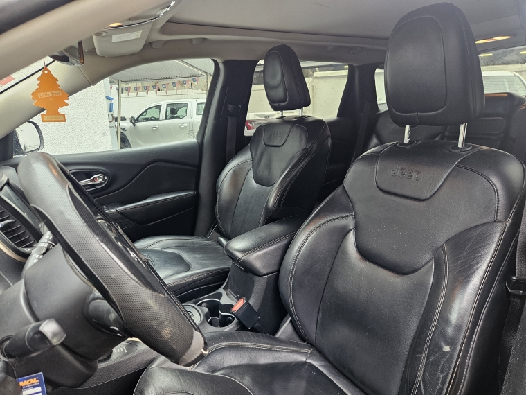 Jeep Cherokee Cherokee Ltd 4x4 2.4 2016 Usado en Rosselot Usados