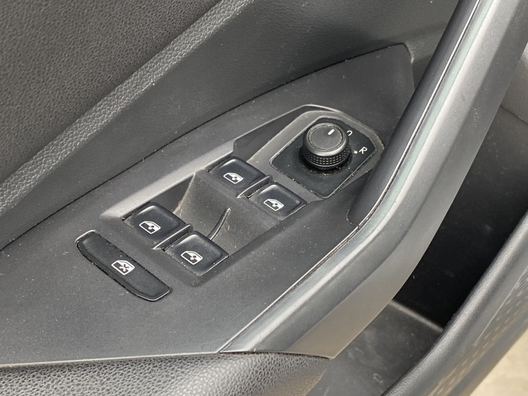 Volkswagen Jetta Jetta 1.4 2019 Usado en Rosselot Usados