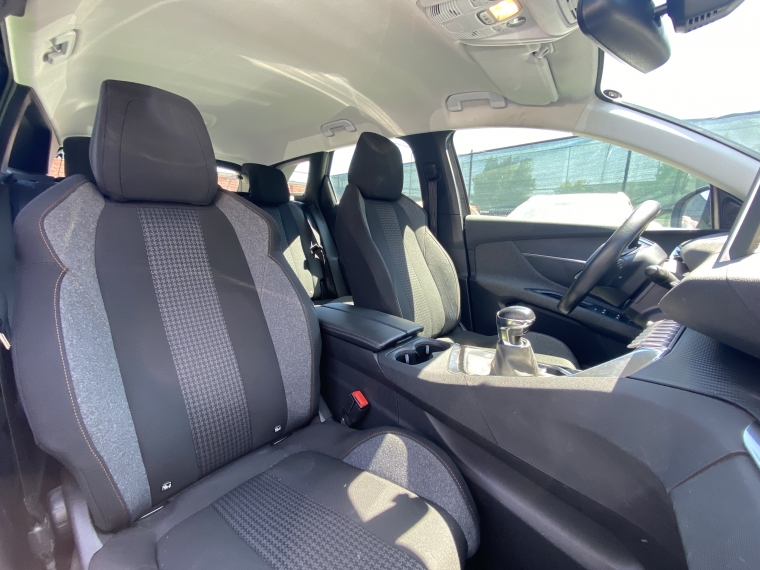 Peugeot 3008 3008 Puretech 1.2l 2022 Usado en Rosselot Usados
