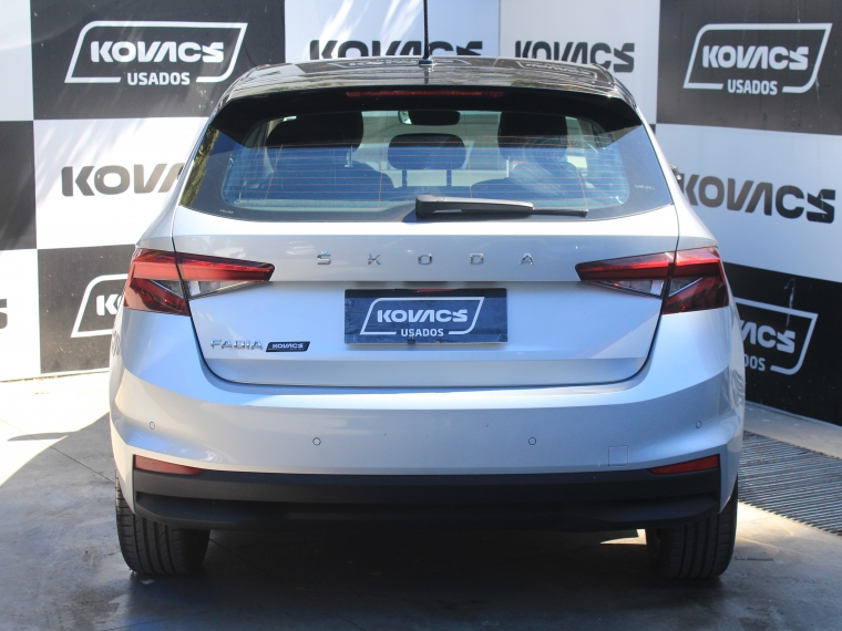 Skoda Fabia 1.0  Tsi  Ambition  Mt 2023 Usado  Usado en Kovacs Usados