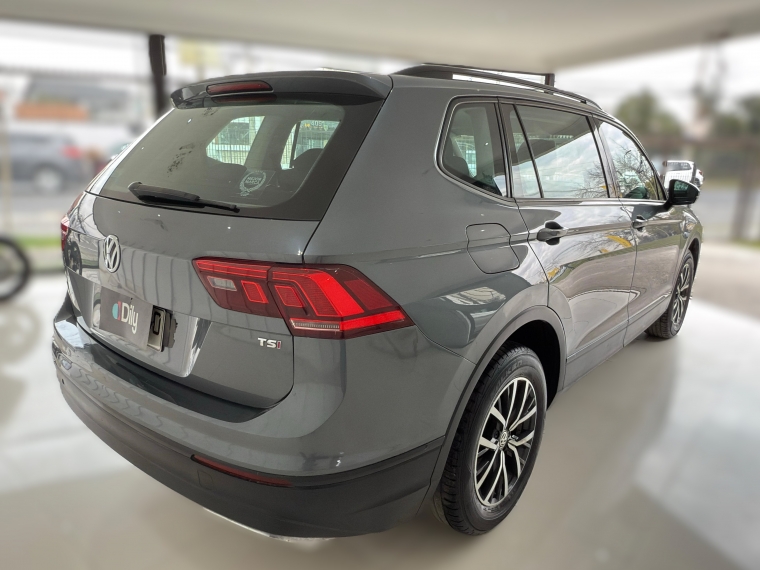 Volkswagen Tiguan Trendline 1.4 Turbo Mt 7a 2018 Usado en Automotriz Olea Flaño