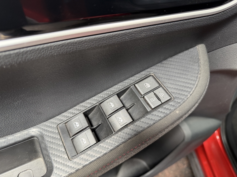 Dfm Sx5 Joyear Luxury 1.6l 5mt  Ac 2023  Usado en Grass & Arueste