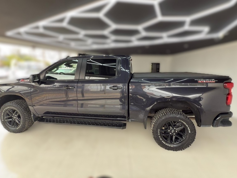 Chevrolet Silverado 5.3 Auto Lt Trail Boss Dc 4wd R 2024 Usado en Automotriz Olea Flaño
