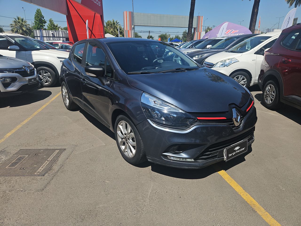 Renault Clio iv Clio Iv Hb Authentique 1.2 2020 Usado en Usados de Primera - Sergio Escobar
