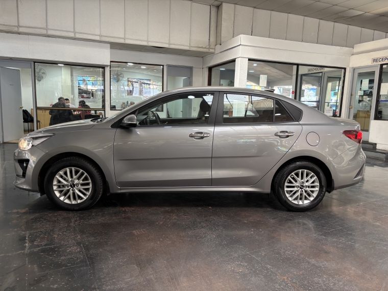 Kia Rio 4 Ex 1.4l 6mt Ri Full 2023  Usado en Grass & Arueste