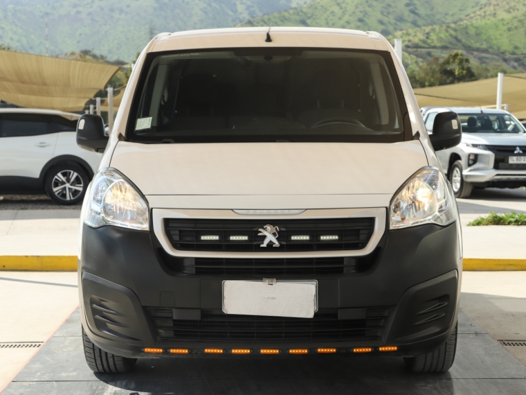 Peugeot Partner 1.6 Hdi 90hp Pack Aa 2019  Usado en Guillermo Morales Usados