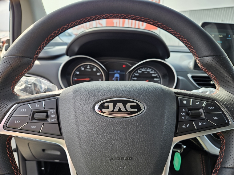 Jac Js3 Js3 Advance 1.6 Mt. 2025 Usado en Rosselot Usados
