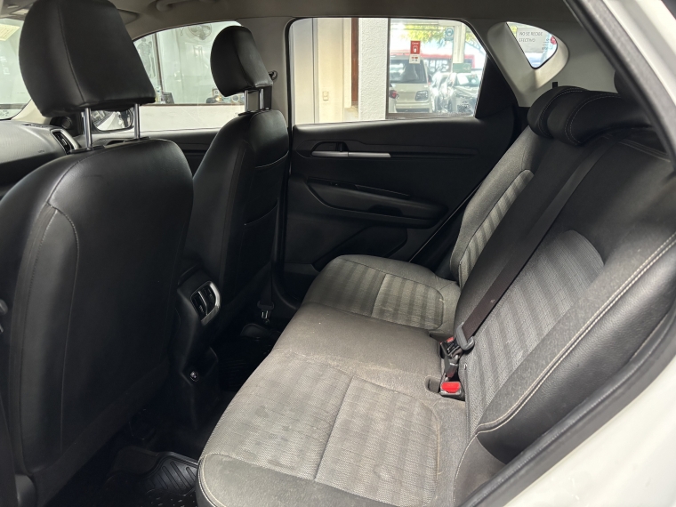 Kia Sonet Ex 1.5l 6mt Ac 2021  Usado en Grass & Arueste