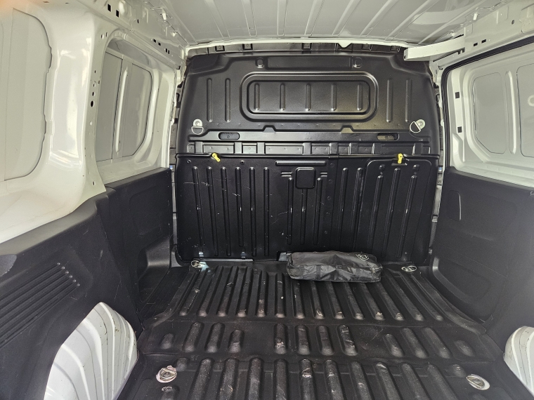 Peugeot Partner Partner Mca L1 Bluehdi 100 Mt6 2025 Usado en Rosselot Usados
