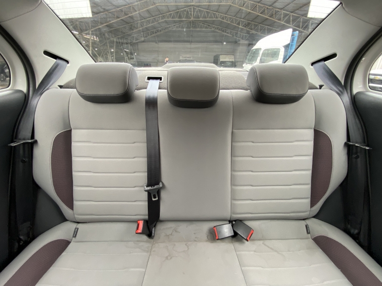 Volkswagen Voyage 1.6 Highline At 2022 Usado  Usado en Kovacs Usados