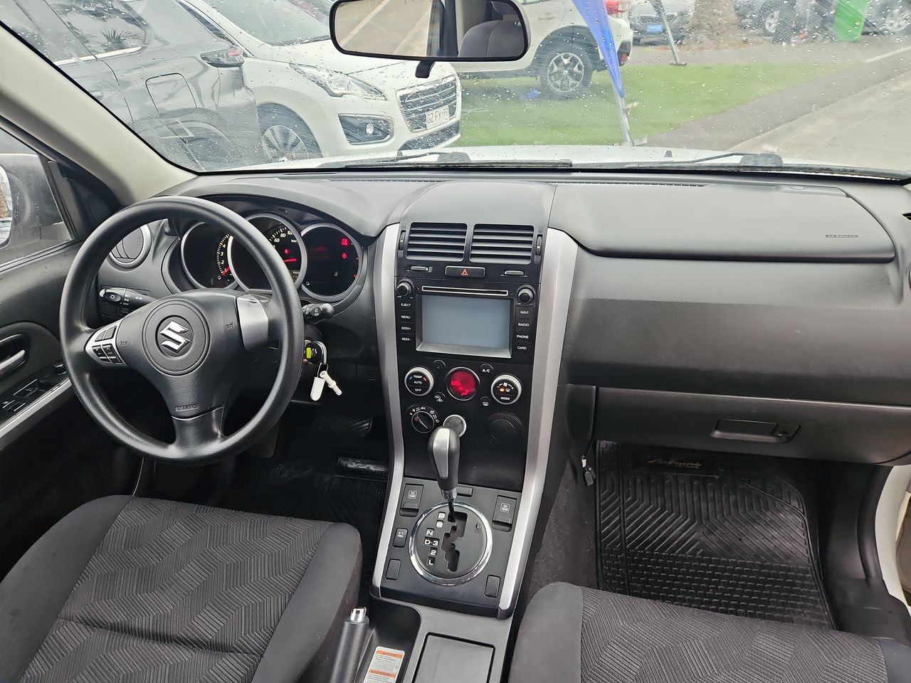 Suzuki Grand vitara Grand Vitara Glx 4x4 2.4 Aut 2015 Usado en Usados de Primera - Sergio Escobar