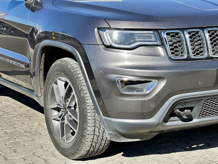 Jeep Grand cherokee 3.0 Laredo At 4x4 Diesel 2020 Usado  Usado en Kovacs Usados