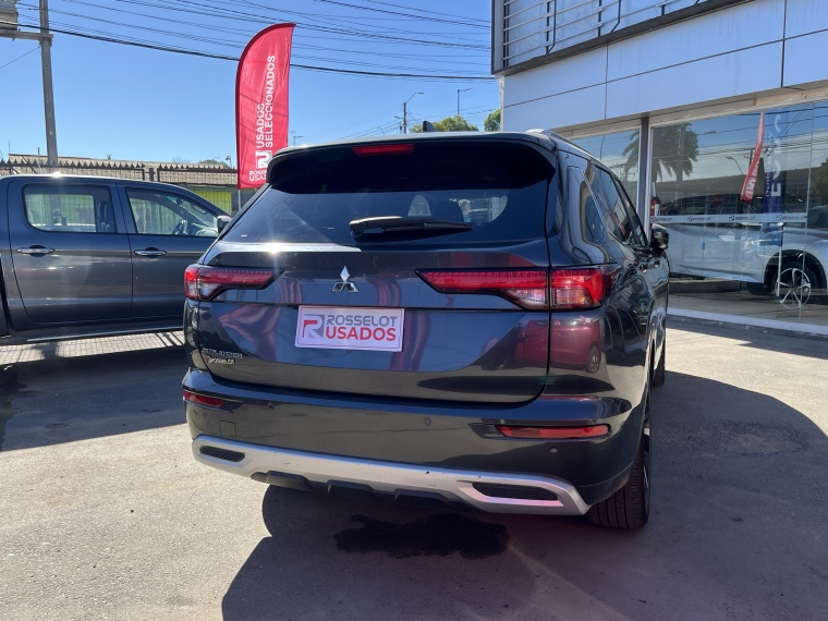 Mitsubishi New outlander Outlander Glx 2.5 Aut 2025 Usado  Usado en Webautos.cl