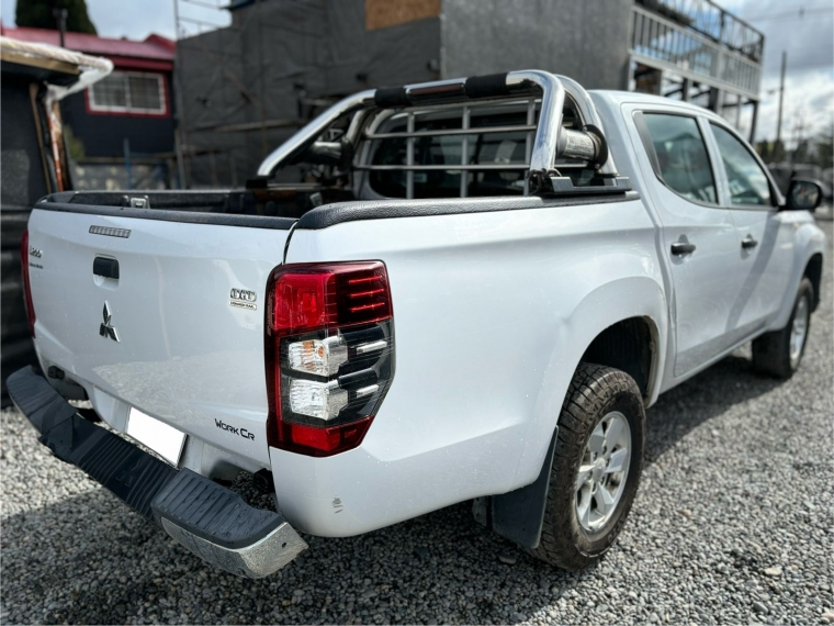 Mitsubishi L200 . 2021  Usado en Guillermo Morales Usados