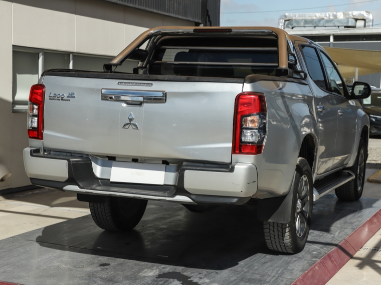 Mitsubishi L200 New L-200 Dakar 2.4 Crs Mt Hp Full 4x4 Td E5 2022  Usado en Guillermo Morales Usados