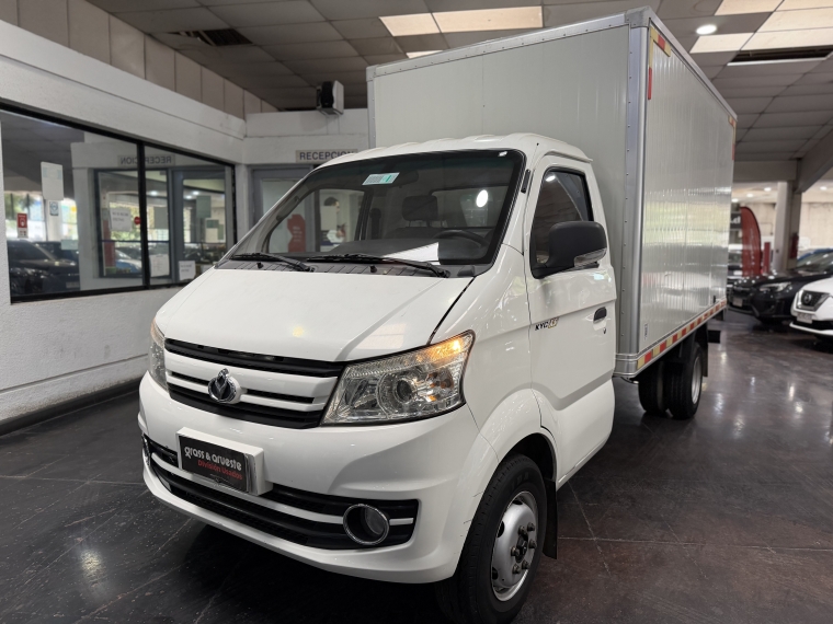 Kyc Cargo Box 1.5l 5mt Ac 2022  Usado en Grass & Arueste