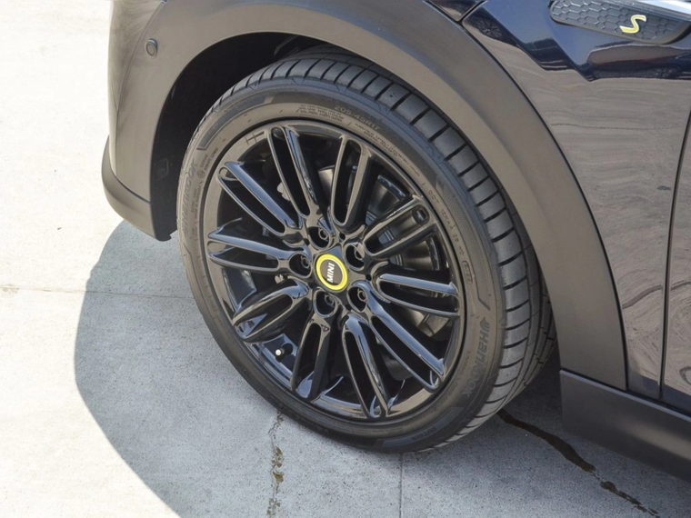 Mini Cooper Se Hb Aut 135 Kw 2024 Usado  Usado en BMW Premium Selection