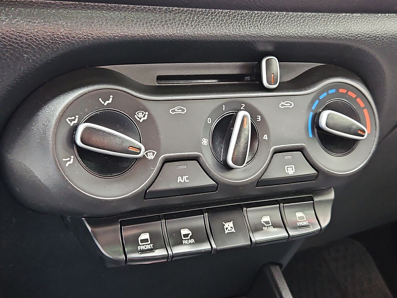 Kia Soluto Soluto Lx 1.4 2021 Usado en Usados de Primera - Sergio Escobar