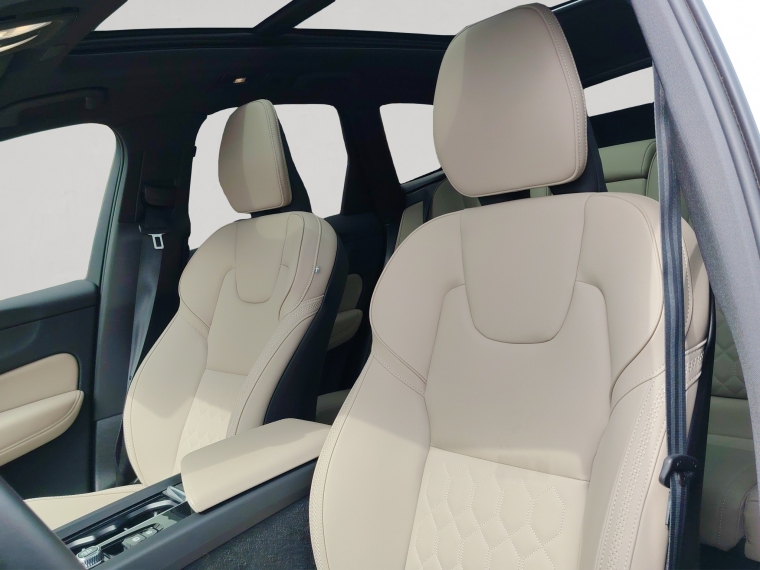 Volvo Xc60 T8 Core 4x4 2.0 Aut 2025 Usado  Usado en BMW Premium Selection