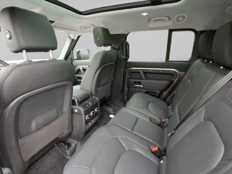 Land rover Defender 130 X Dynamic 4x4 3.0i Aut 2025 Usado  Usado en BMW Premium Selection