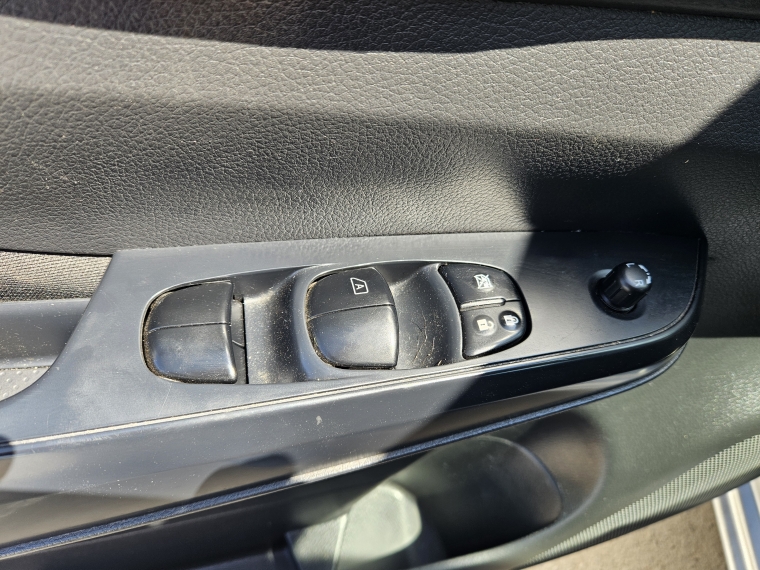 Nissan Navara D Cab Mt 4x4 2.3 2023 Usado  Usado en Autoselect Usados