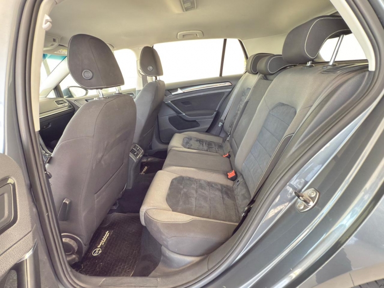 Volkswagen Golf Design 1.4t At 2016 Usado en Automotriz Olea Flaño